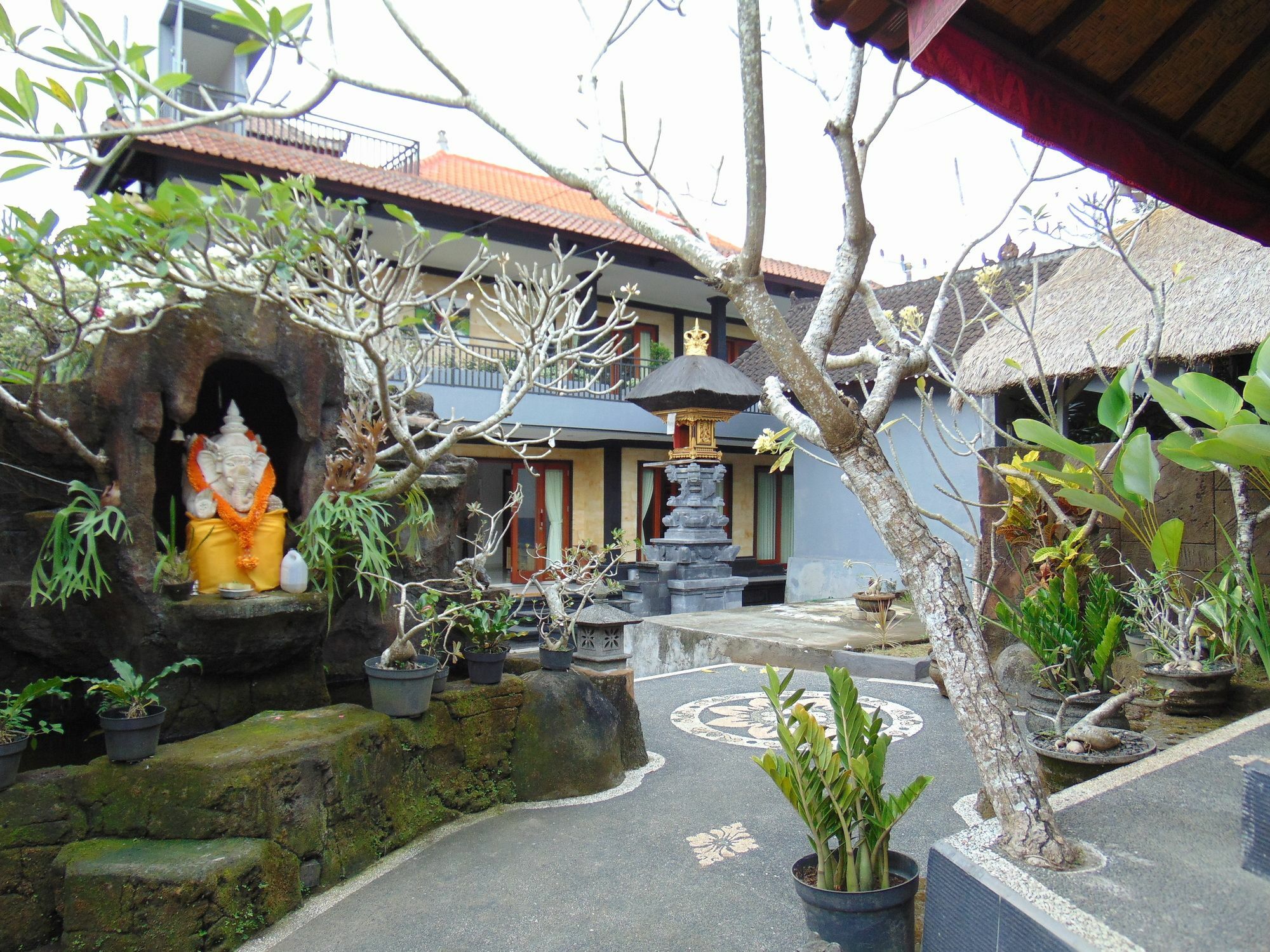 Dipondok Homestay Pecatu  Exterior photo